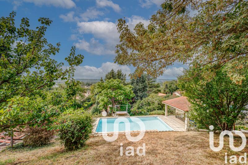 Maison - 125 m² - 5 pièces