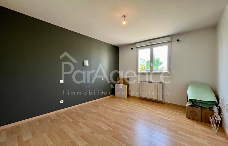 Maison - 177 m² - 6 pièces