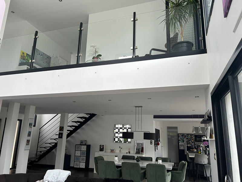 Maison - 174 m² - 7 pièces