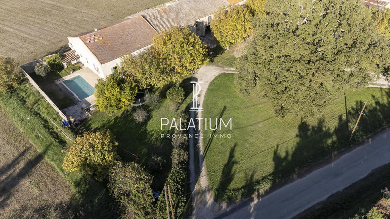 Maison - 164 m² - 5 pièces