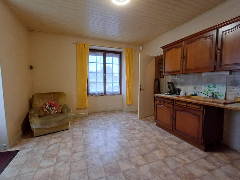 Maison - 93 m² - 5 pièces