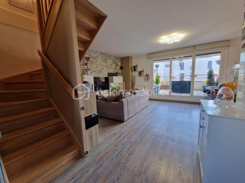 Duplex - 75 m² - 4 pièces