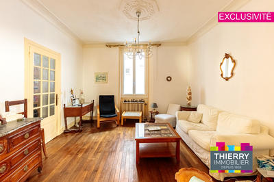 Maison - 152 m² - 6 pièces