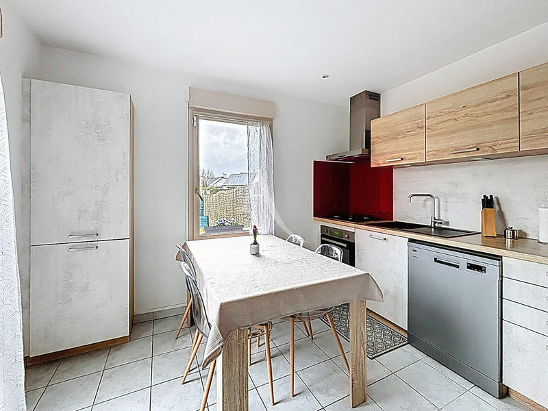 Maison - 84 m² - 5 pièces