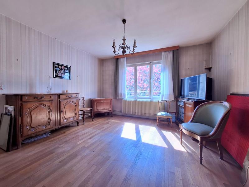 Maison - 110 m² - 6 pièces