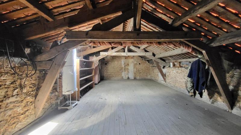 Maison - 200 m² - 8 pièces