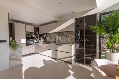 Villa - 160 m² - 5 pièces