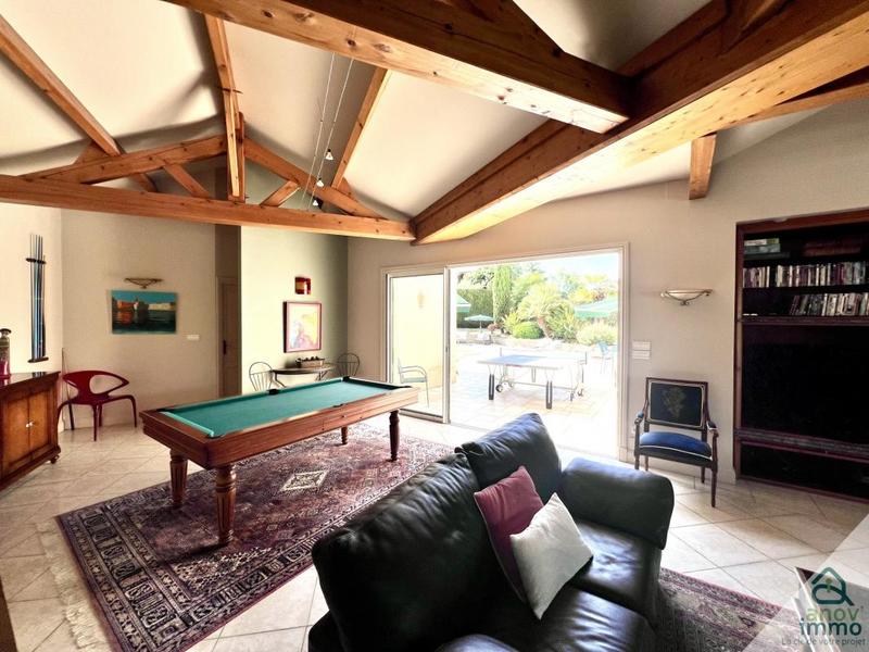 Villa - 240 m² - 7 pièces