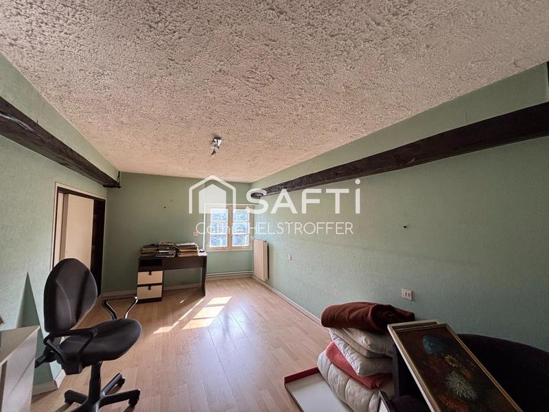 Maison - 180 m² - 6 pièces