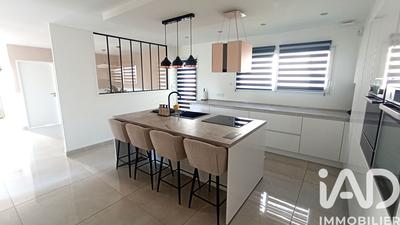 Maison - 135 m² - 5 pièces