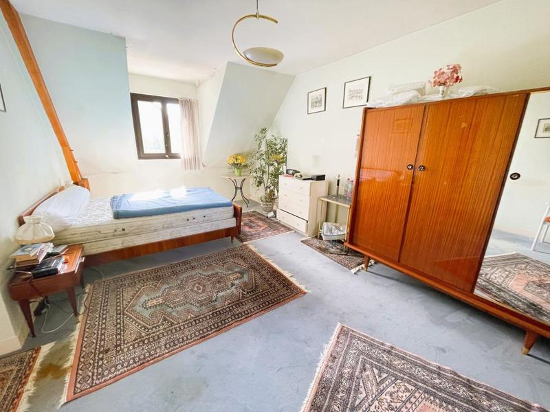 Maison - 172 m² - 6 pièces