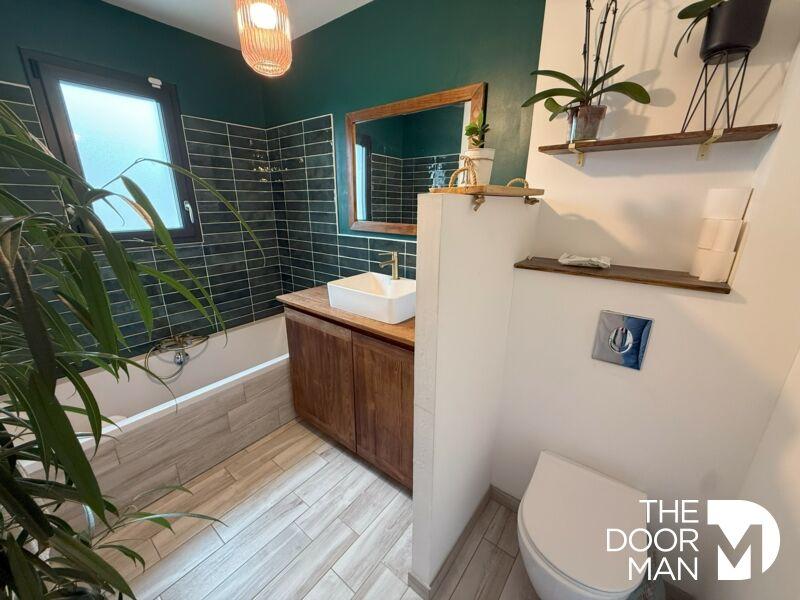 Maison - 100 m² - 5 pièces