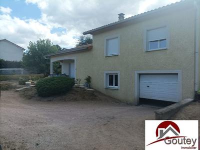 Maison - 114 m² - 5 pièces