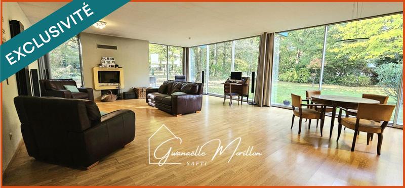 Maison - 320 m² - 9 pièces