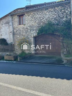 Maison - 280 m² - 7 pièces