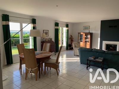 Maison - 139 m² - 4 pièces