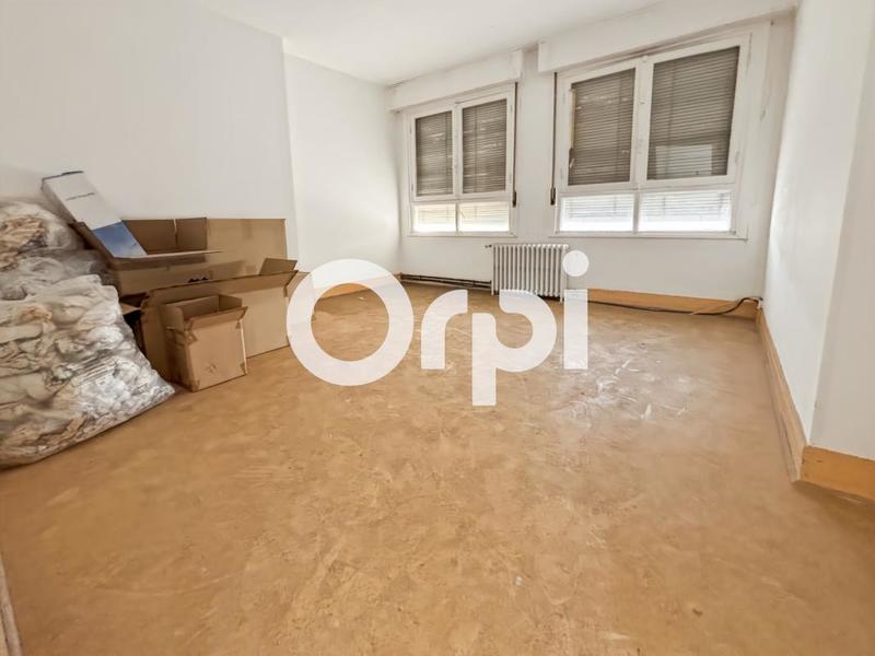 Appartement - 82 m² - 3 pièces