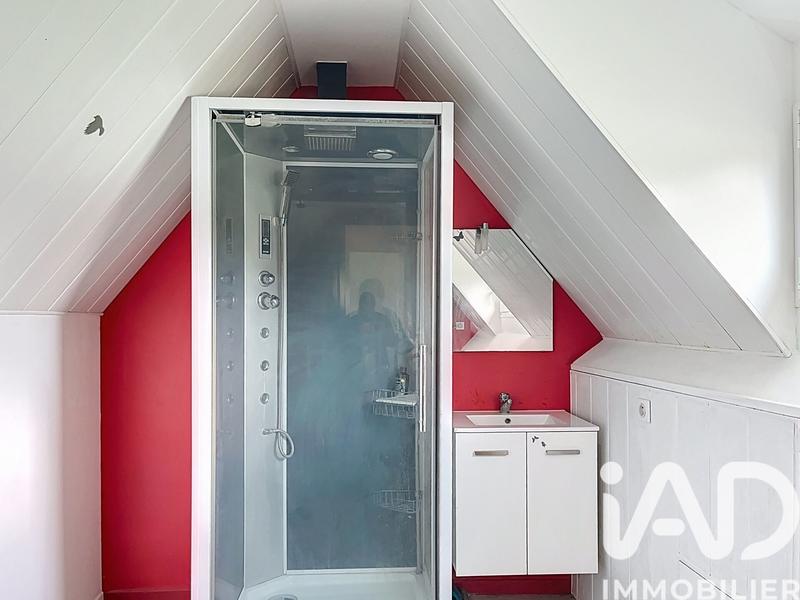 Maison - 180 m² - 6 pièces