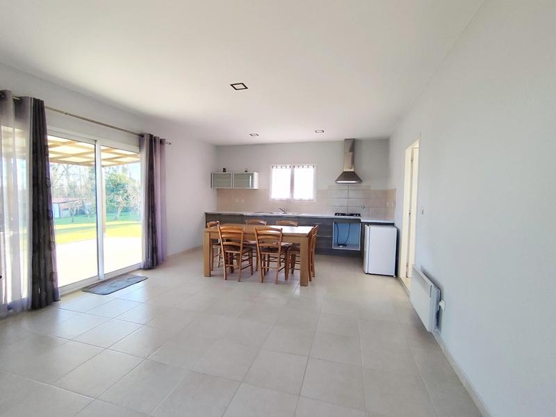 Maison - 229 m² - 9 pièces