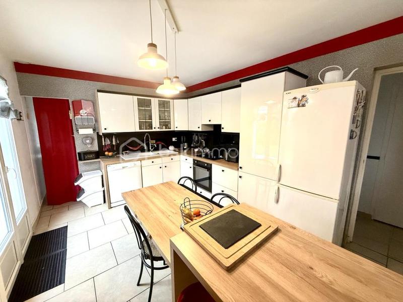 Pavillon - 147 m² - 7 pièces