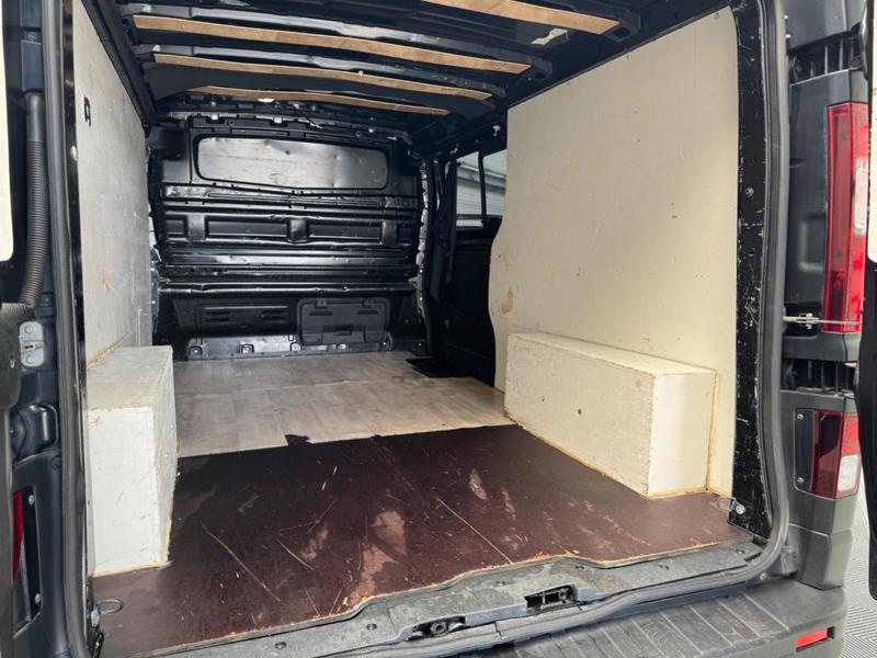 Renault Trafic Vu Fourgon 1.6 Dci 145 1t2 L1h2 Confort