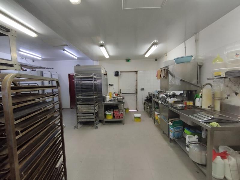 Fonds de commerce - 180 m²