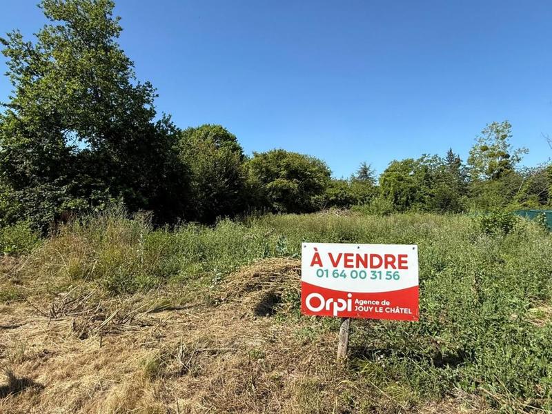 Terrain constructible - 820 m²