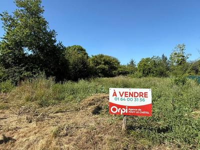 Terrain constructible - 820 m²