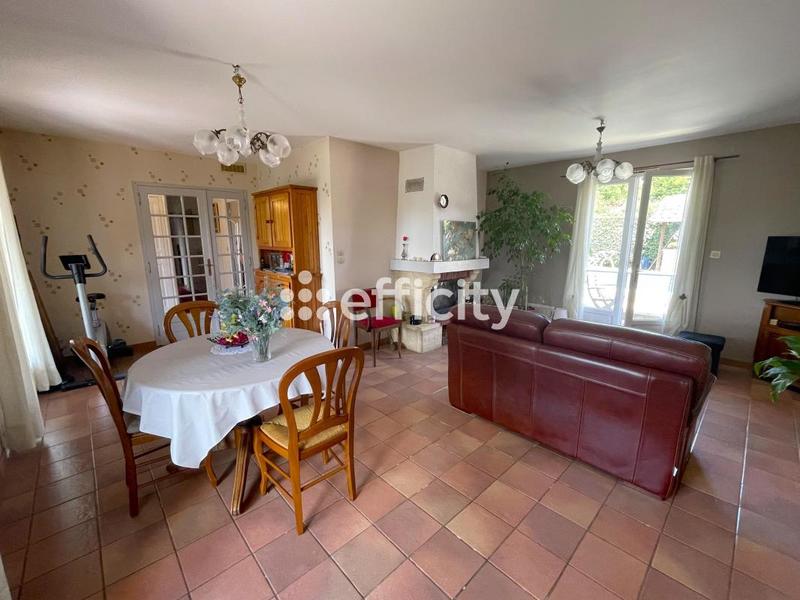 Maison - 97 m² - 4 pièces