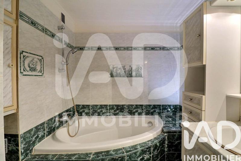 Appartement - 70 m² - 4 pièces