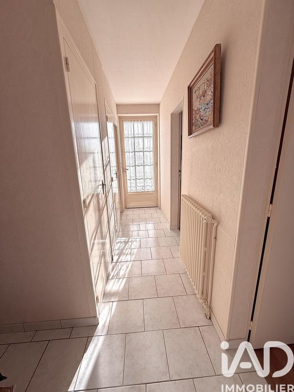 Maison - 98 m² - 5 pièces