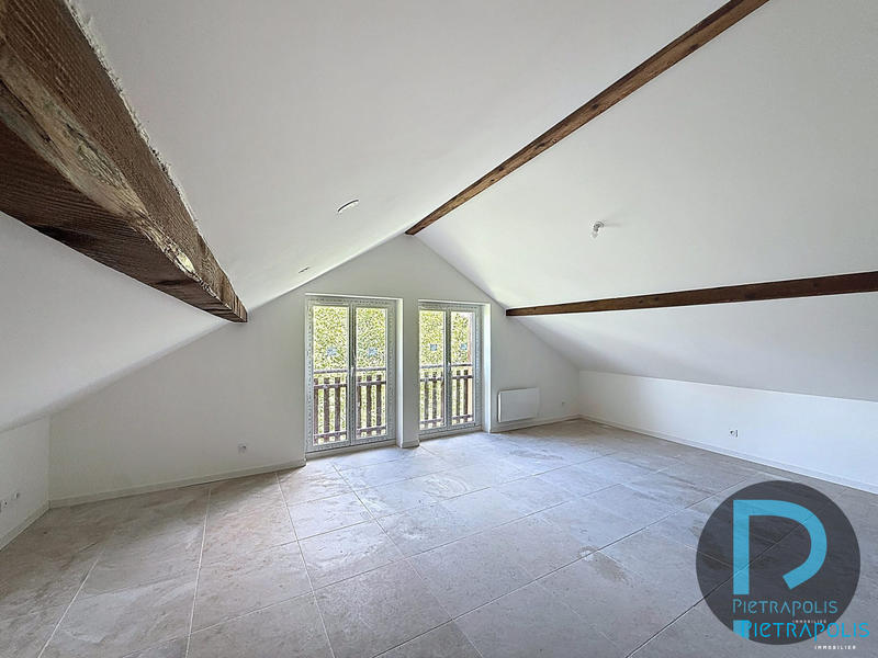 Appartement - 137 m² - 5 pièces