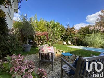 Maison - 160 m² - 6 pièces