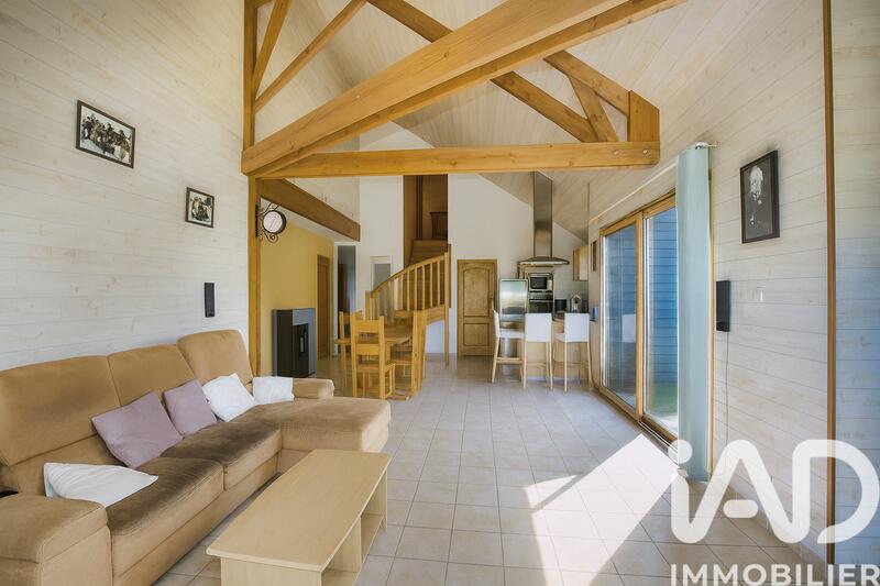 Maison - 117 m² - 6 pièces