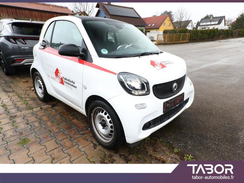 Smart fortwo coupe 1.0 71 Cool &amp; Audio