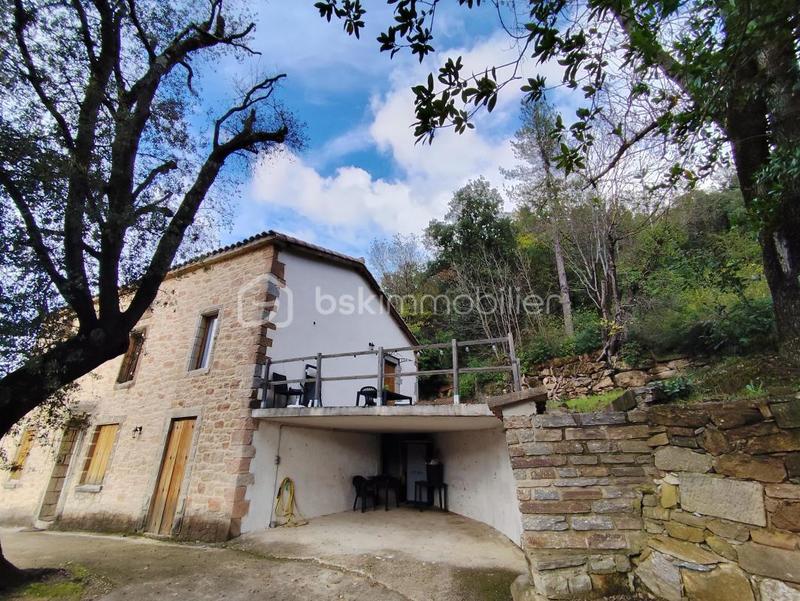 Maison ancienne - 166 m² - 10 pièces