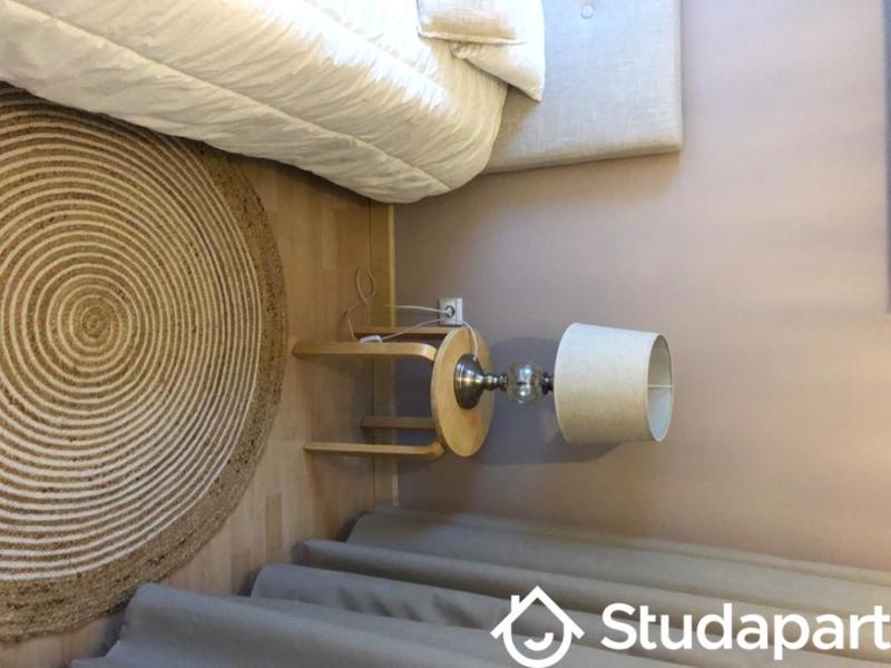 Chambre - 12 m² - 1 pièce