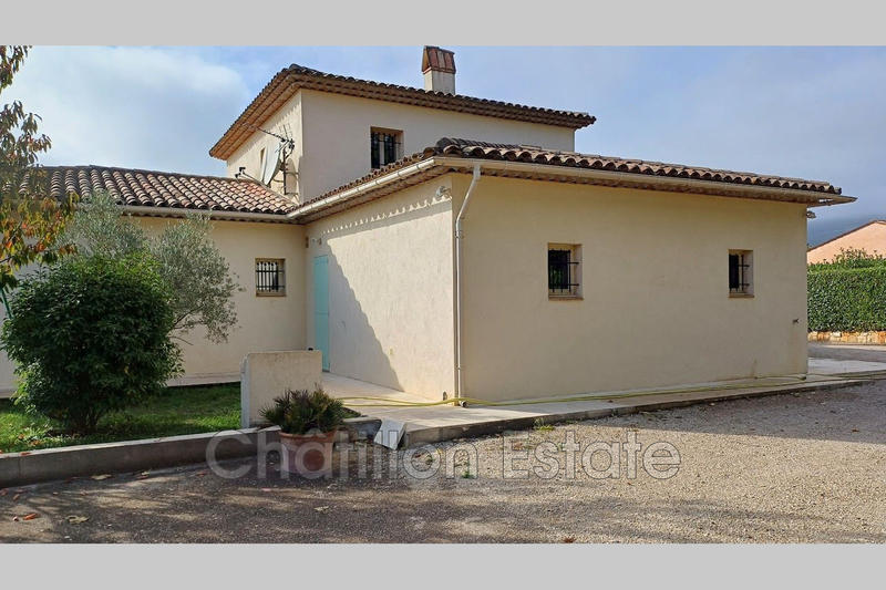 Demeure - 190 m² - 6 pièces