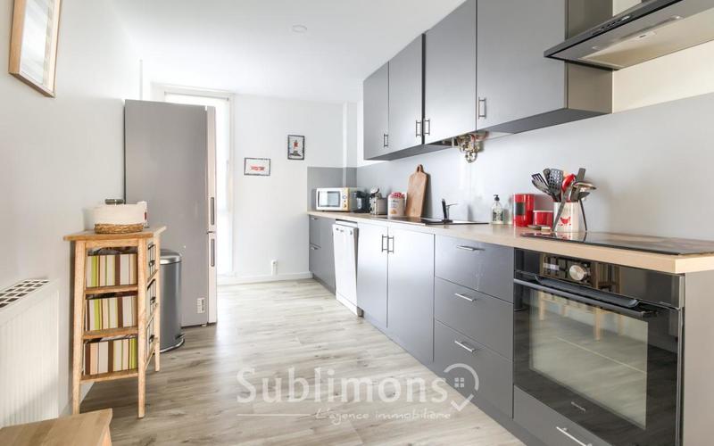 Appartement - 70 m² - 3 pièces