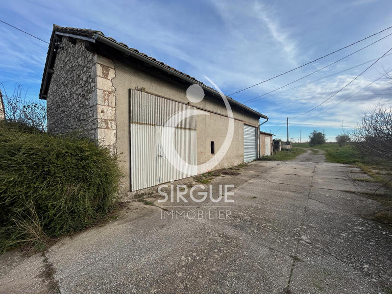 Propriété - 220 m² - 7 pièces