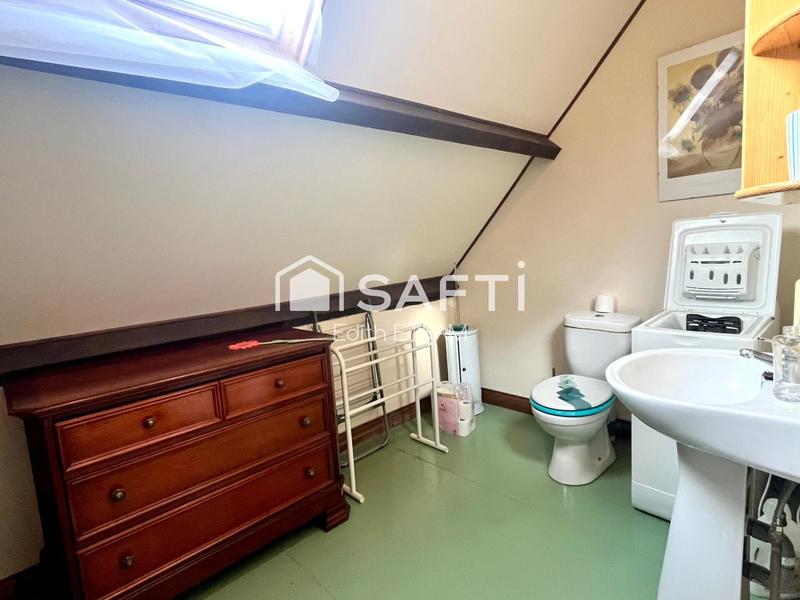 Maison - 140 m² - 8 pièces