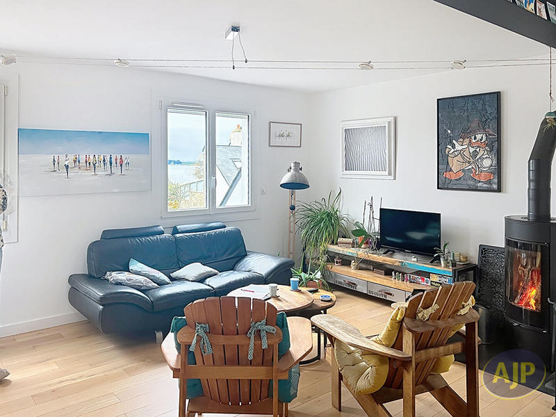 Maison - 120 m² - 4 pièces