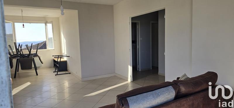 Maison - 143 m² - 6 pièces