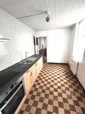 Maison ancienne - 94 m² - 5 pièces