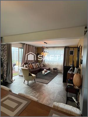 Maison - 122 m² - 7 pièces