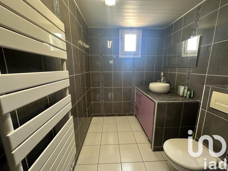 Maison - 192 m² - 8 pièces