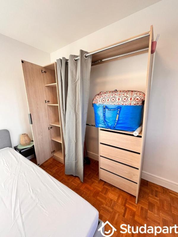 Chambre - 7 m² - 1 pièce