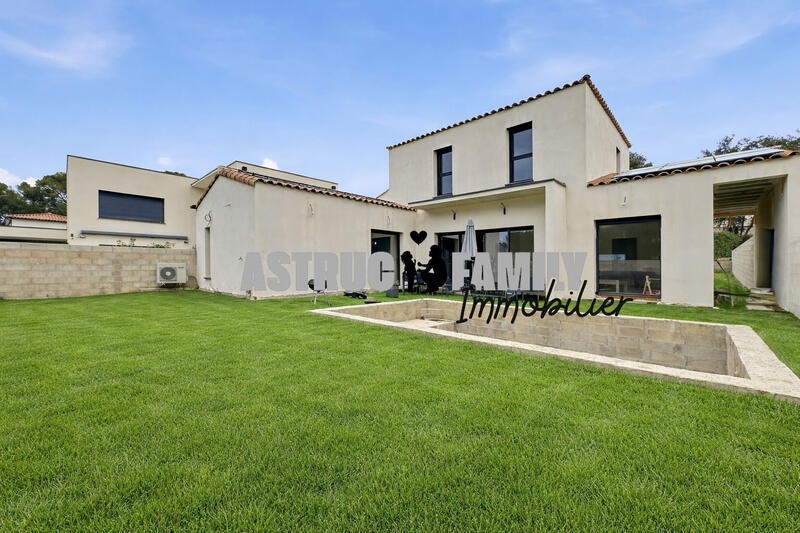 Maison - 135 m² - 4 pièces