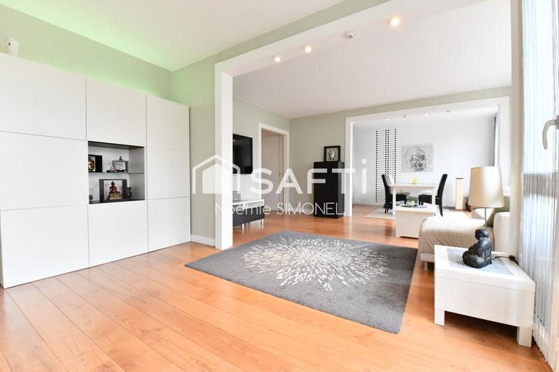 Appartement - 101 m² - 6 pièces