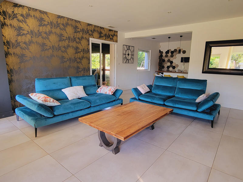 Maison - 180 m² - 6 pièces